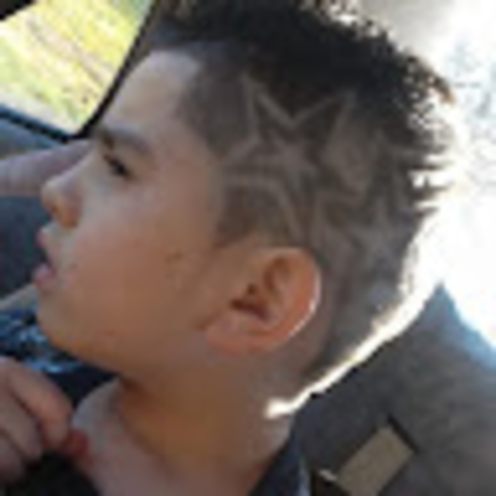 Meet your Posher, Angelii